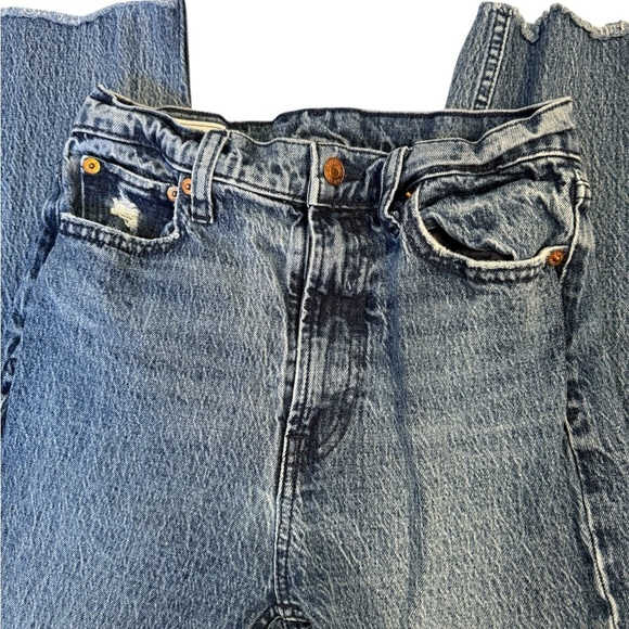 GAP Classic Blue Cheeky Straight Women's Jeans - Picture 4 of 5